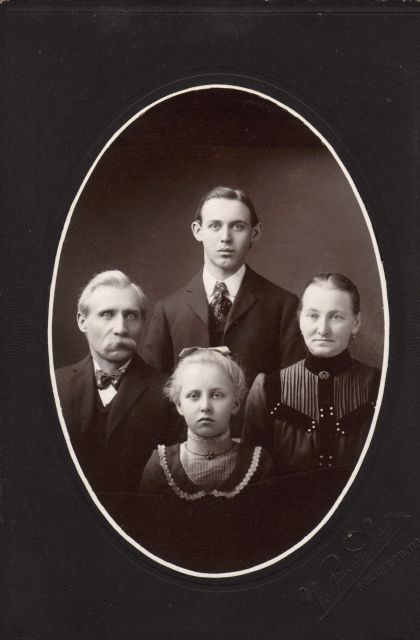 Olof John EDLUND - Maria Christina HENDRICKSON - Milton Victor - Esther Victoria